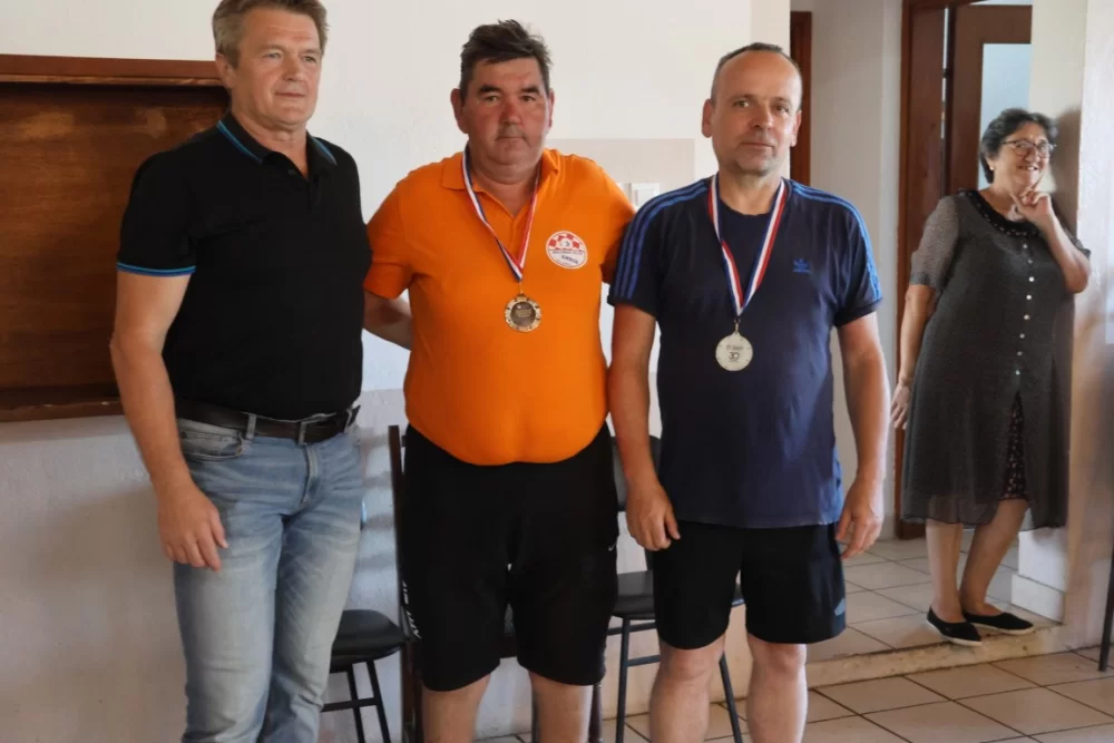 Boćari golobrdačkog Smrika proslavili tri desetljeća rada