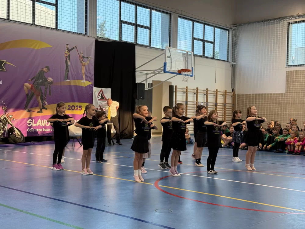 Športsko plesni klub Top Dance obilježio 30 godina predanog rada s djecom i mladima