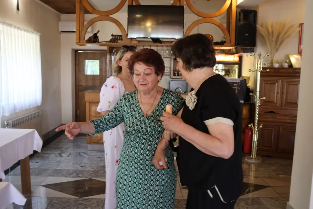 Pisma su bila presudna za vjenčanje dvoje susjeda