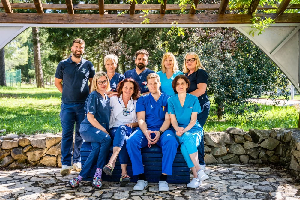 Život na otoku Rabu i rad u specijalnoj bolnici