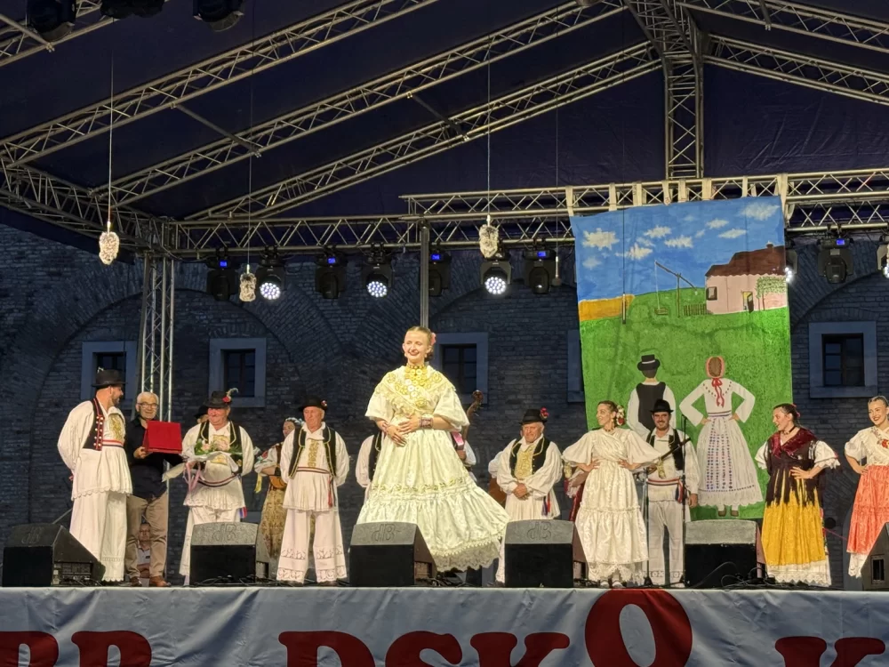 Brodskim kolom slavonska tradicija zasjala u punom sjaju