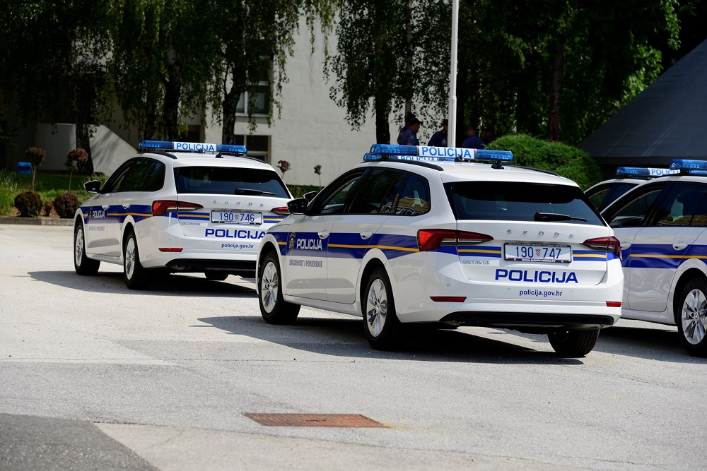 SB Online | Policija ovaj vikend vršila nadzor na Naselju Andrije Hebrang