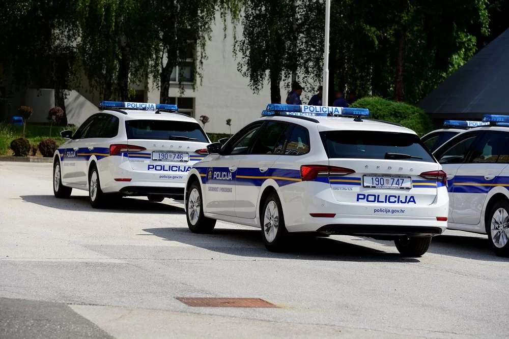 SB Online | Policija ovaj vikend vršila nadzor na Naselju Andrije Hebrang