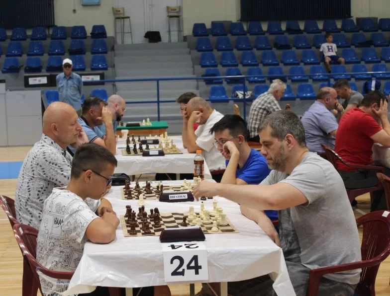 POŽEGA GRAD ŠAHA: Održan Međunarodni šahovski turnir - pobjednik zagrebački velemajstor Mladen Palac