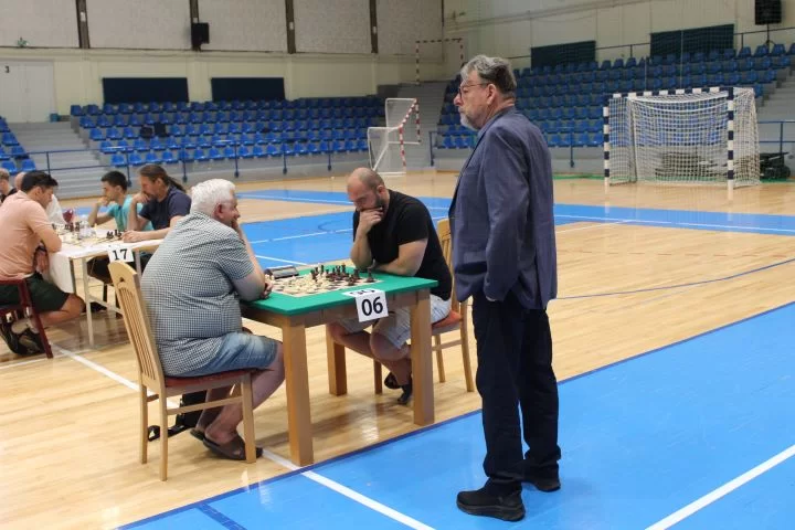 POŽEGA GRAD ŠAHA: Održan Međunarodni šahovski turnir - pobjednik zagrebački velemajstor Mladen Palac