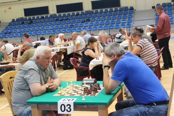 POŽEGA GRAD ŠAHA: Održan Međunarodni šahovski turnir - pobjednik zagrebački velemajstor Mladen Palac