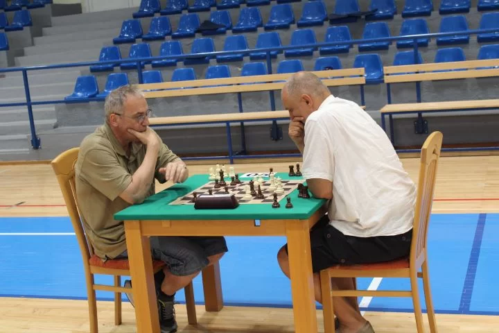 POŽEGA GRAD ŠAHA: Održan Međunarodni šahovski turnir - pobjednik zagrebački velemajstor Mladen Palac
