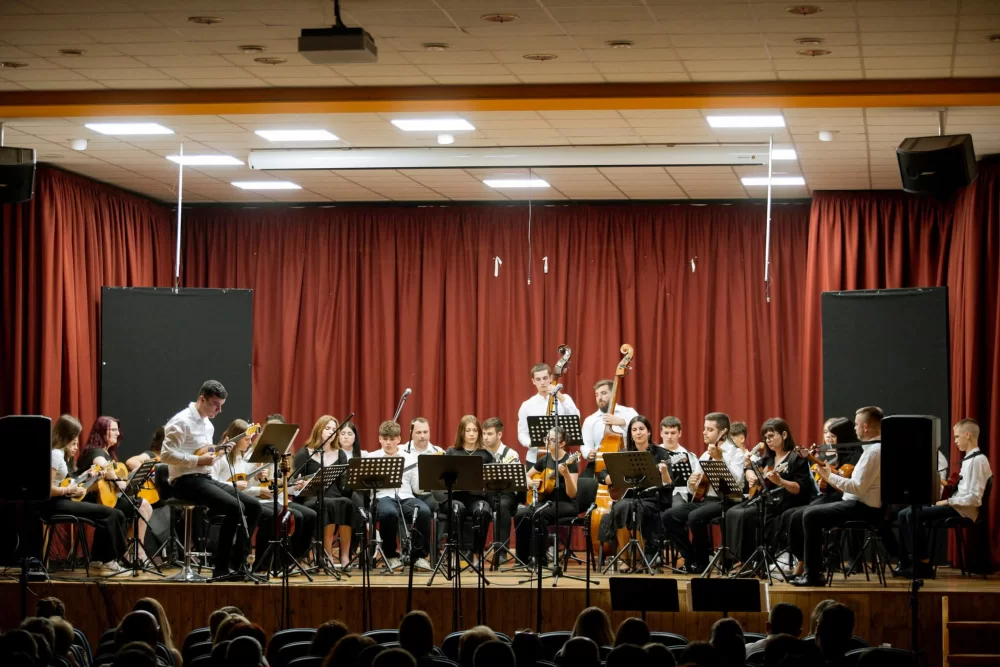 Održan koncert Kutjevačkog tamburaškog orkestra