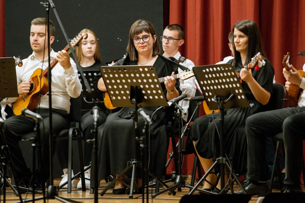 Održan koncert Kutjevačkog tamburaškog orkestra