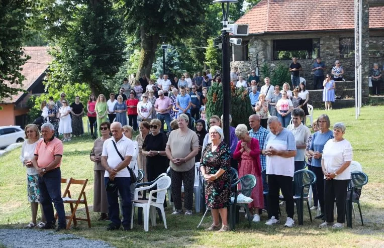 SVETKOVINA TIJELOVA U PLETERNICI: Misno slavlje i procesija gradskim ulicama  