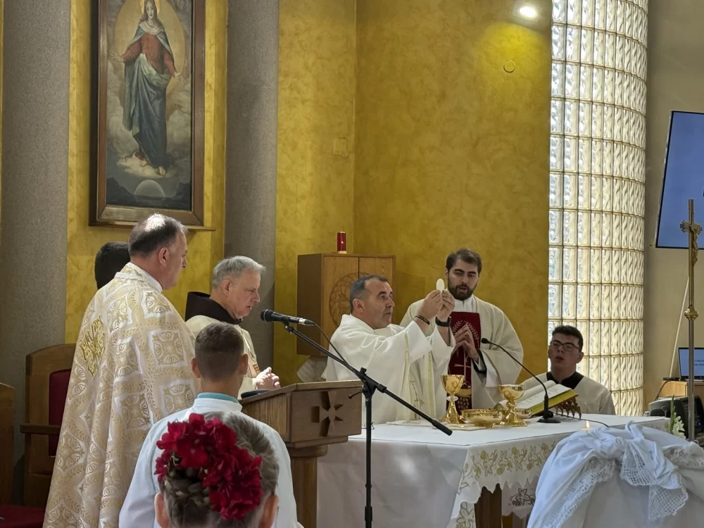 Svečano proslavljeno Tijelovo u Slavonskom Brodu