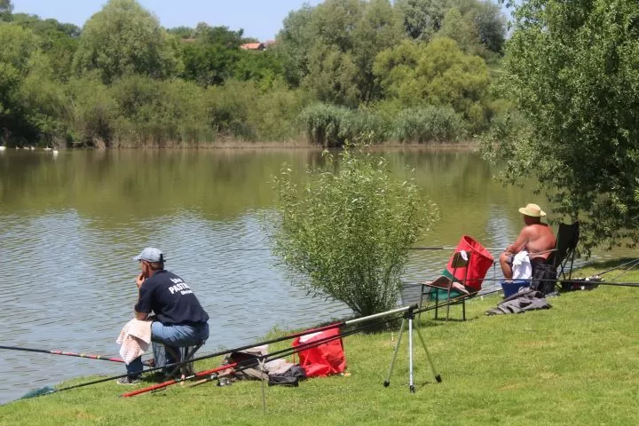 RIBIČKI KUP „VALLIS AUREA“ Ekipni pobjednik Ribolovna športska udruga „Udica“ iz Donjeg Miholjca 