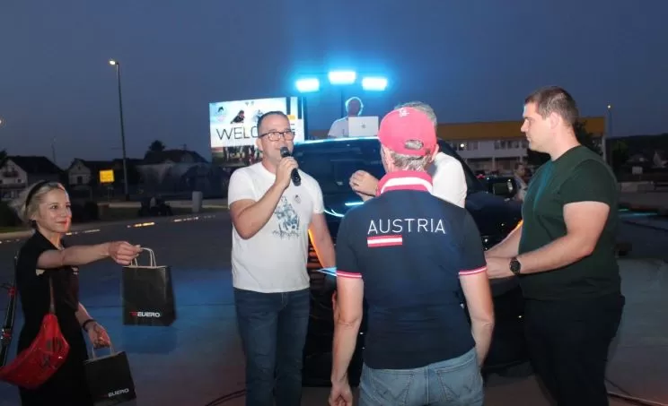 UOČI KONJIČKOG TURNIRA U PLETERNICI: Na Trgu bećarca obavljeno javno izvlačenje startnih brojeva