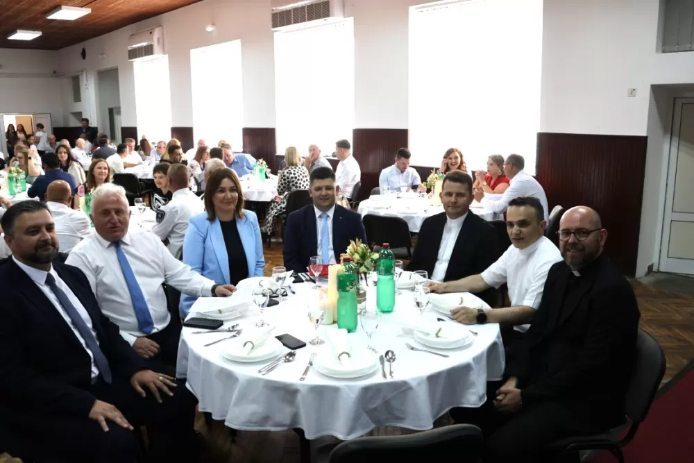 Požega.eu | Godišnje nagrade Općine Kaptol primili Zdravko Sadilek, Lovro Vidić, Jelenko Topić i DVD Doljanovci
