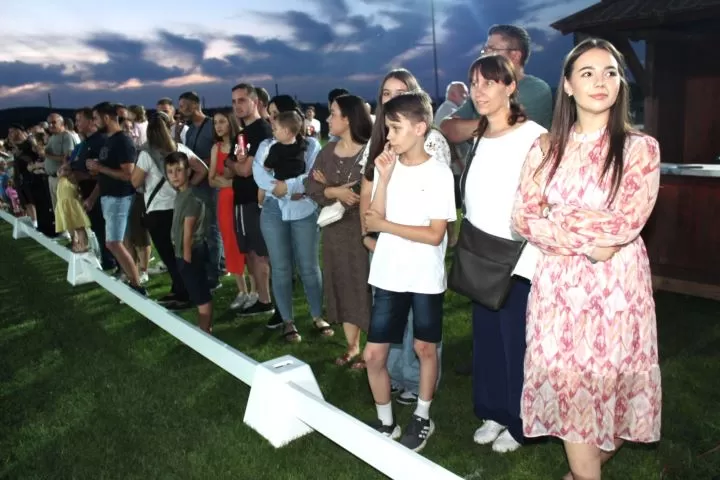 Adrenalinska noćna vožnja privukla brojne posjetitelje-pobjednik Vinko Katić