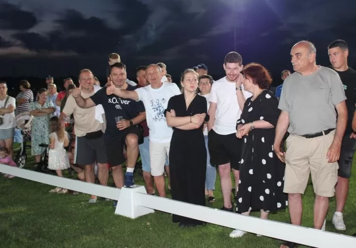 Adrenalinska noćna vožnja privukla brojne posjetitelje-pobjednik Vinko Katić