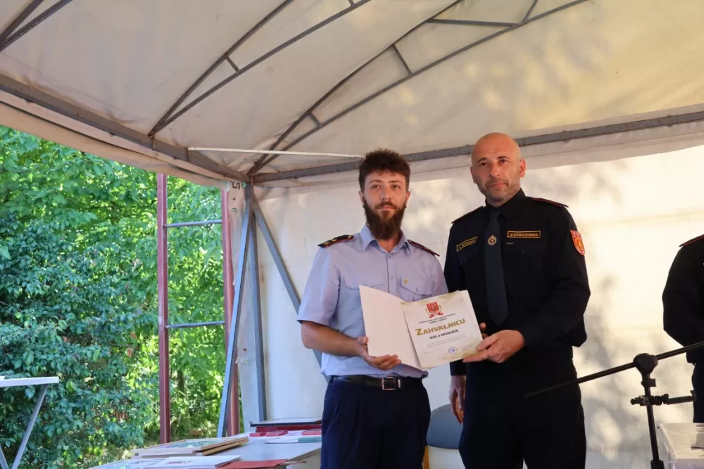 Četiri desetljeća vatrogastva Gornjih Emovaca – brojna priznanja članovima 