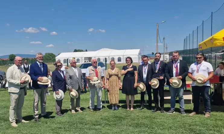 Vožnjom preciznosti završen Međunarodni konjički turnir u Pleternici