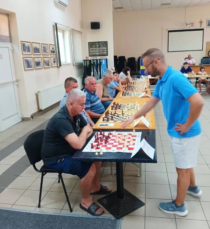 Dominik Sestrić iz ŠK Brestovac remizirao s velemajstorom Ivanom Šarićem