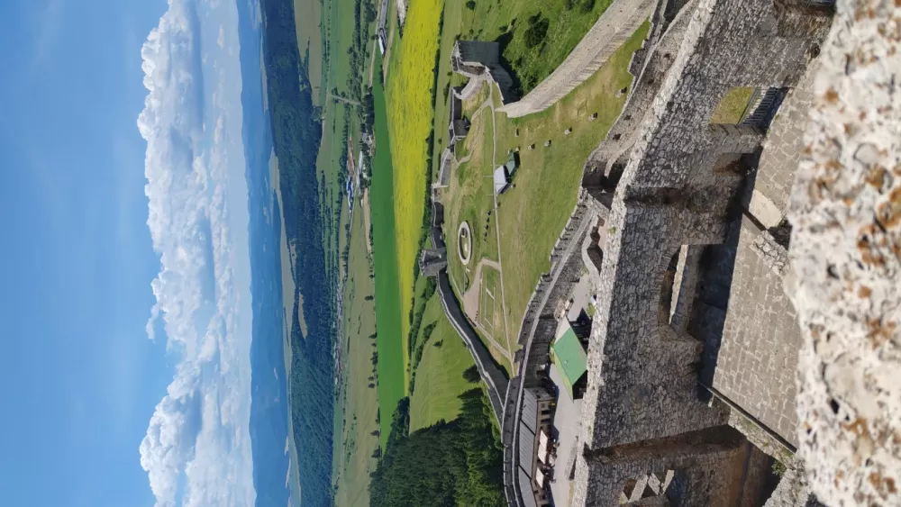Jakšički osnovnoškolci boravili u Slovačkoj - Škola u prirodi