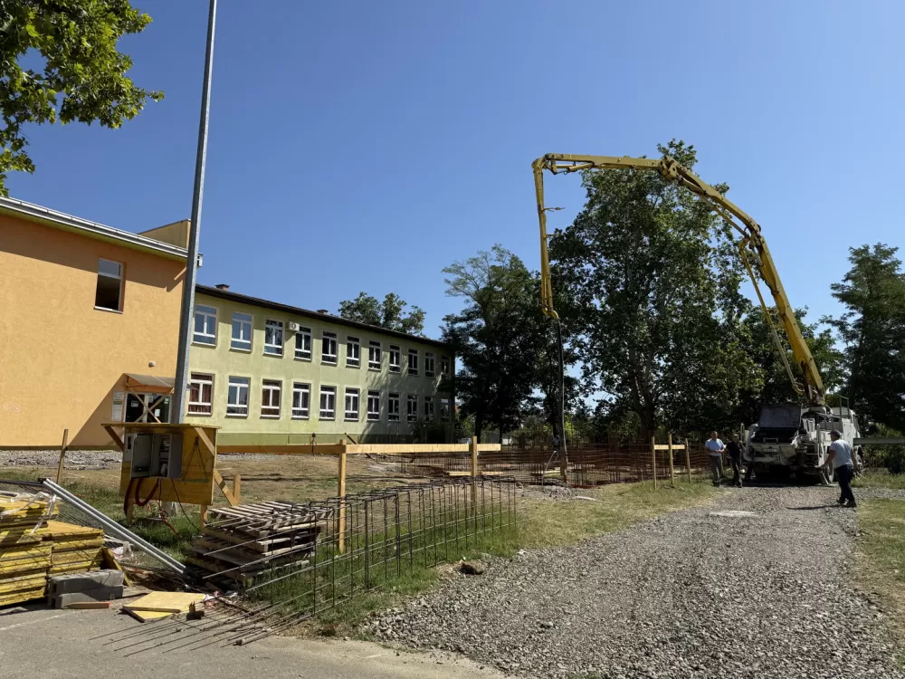 Napreduje dogradnja Osnovne škole Đuro Pilar – ključan projekt za prelazak na jednosmjensku nastavu