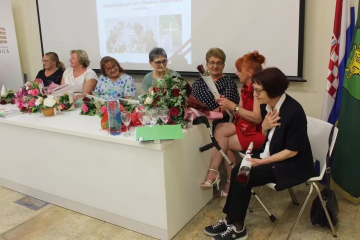 ŽENE SUDIONICE DOMOVINSKOG RATA: U Pleternici otvorena izložba slika braniteljica dragovoljki 123. brigade Hrvatske vojske