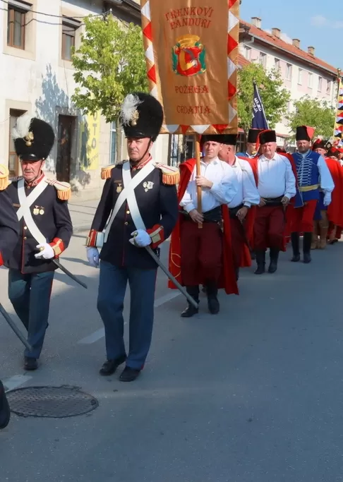 Trenkovi panduri na obljetnici krunidbe kralja Tomislava u Tomislavgradu