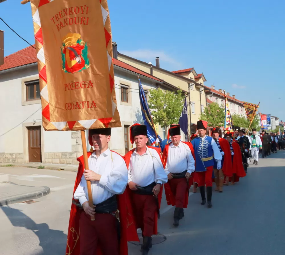 Trenkovi panduri na obljetnici krunidbe kralja Tomislava u Tomislavgradu