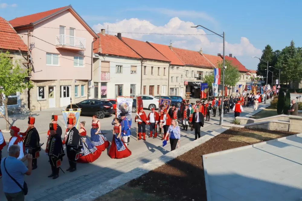 Trenkovi panduri na obljetnici krunidbe kralja Tomislava u Tomislavgradu