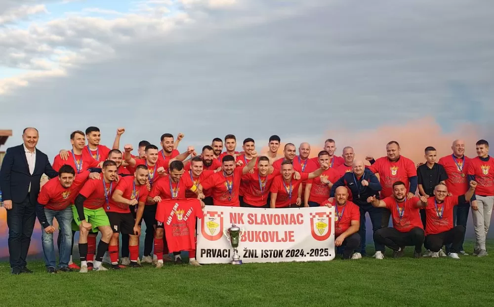 SB Online | Nogometaši Slavonca iz Bukovlja prvaci 3. ŽNL - istok