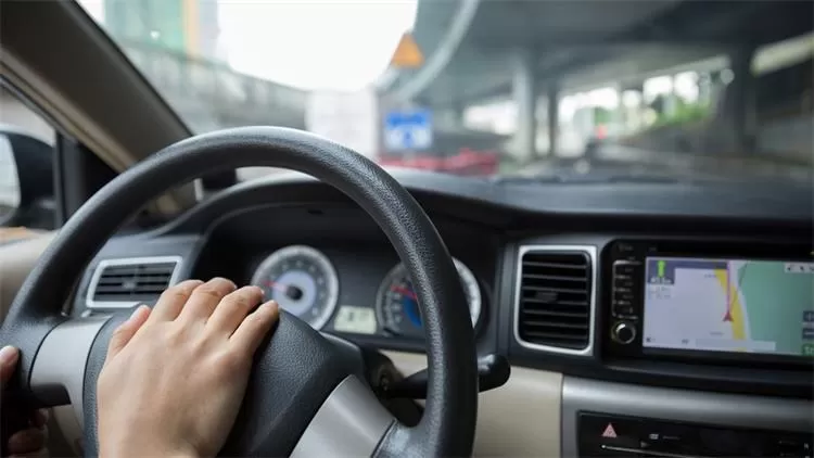 Požega.eu | Presretač zaustavio dvije vozačice zbog prebrze vožnje – jedna upravljala vozilom čak 210 km/h