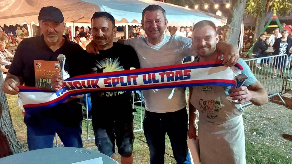 Pobjednik 11. Fišijade u Sibinju je Miro Vrančić iz Slavonskog Broda, 2.mjesto osvojio je Tomislav Radičević iz Male Kopanice, 3. ekipa Bagy iz Sibinja