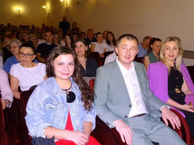 Uz urnebesni “Prekid preko veze” i izvrsnog Marka Tolju završene 4. Kazališne ljetne večeri