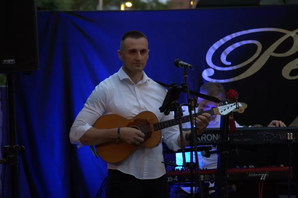Nova požeška tržnica dobila kafić po imenu Apollo