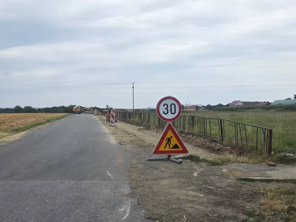 Požega.eu | Započela izgradnja pješačke staze u Grabarju
