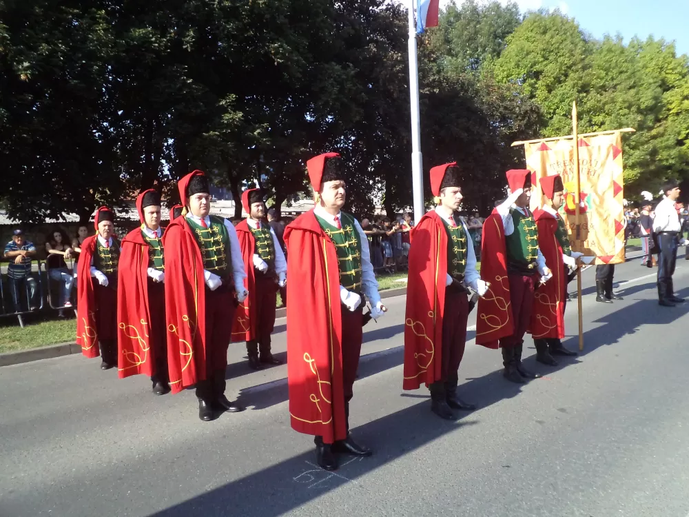 Postrojba Trenkovi panduri se priprema za Vojni mimohod
