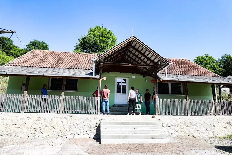 U Kaliniću obnovljen društveni dom, u Komorici radovi u tijeku, u Buku proširenje groblja