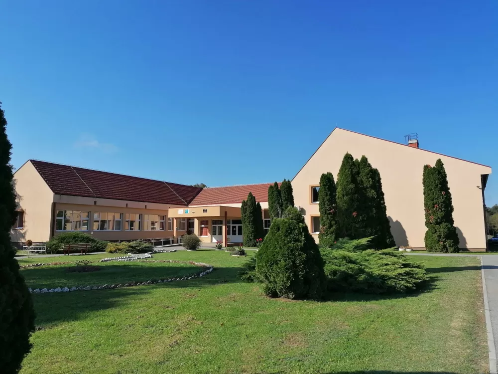 SB Online | Šestero prvašića manje u Osnovnoj školi A. M. Reljkovića Bebrina