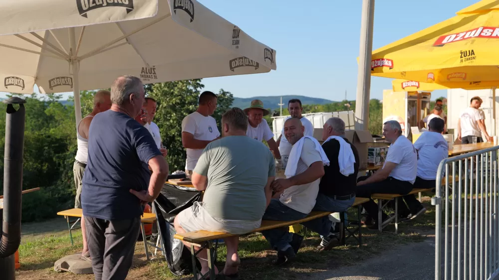 Odvoračka sela pokazuju i dokazuju kako se čuva tradicija: Uz KUD-ove, Branka Polića, Žeteoce i četiri dive fešta do jutarnjih sati
