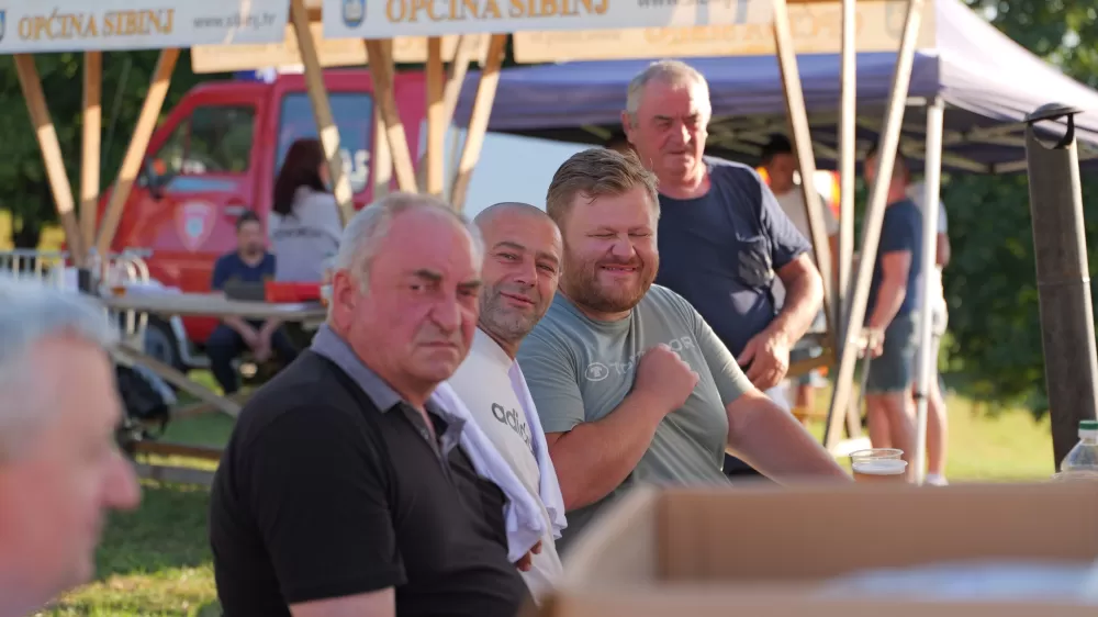 Odvoračka sela pokazuju i dokazuju kako se čuva tradicija: Uz KUD-ove, Branka Polića, Žeteoce i četiri dive fešta do jutarnjih sati