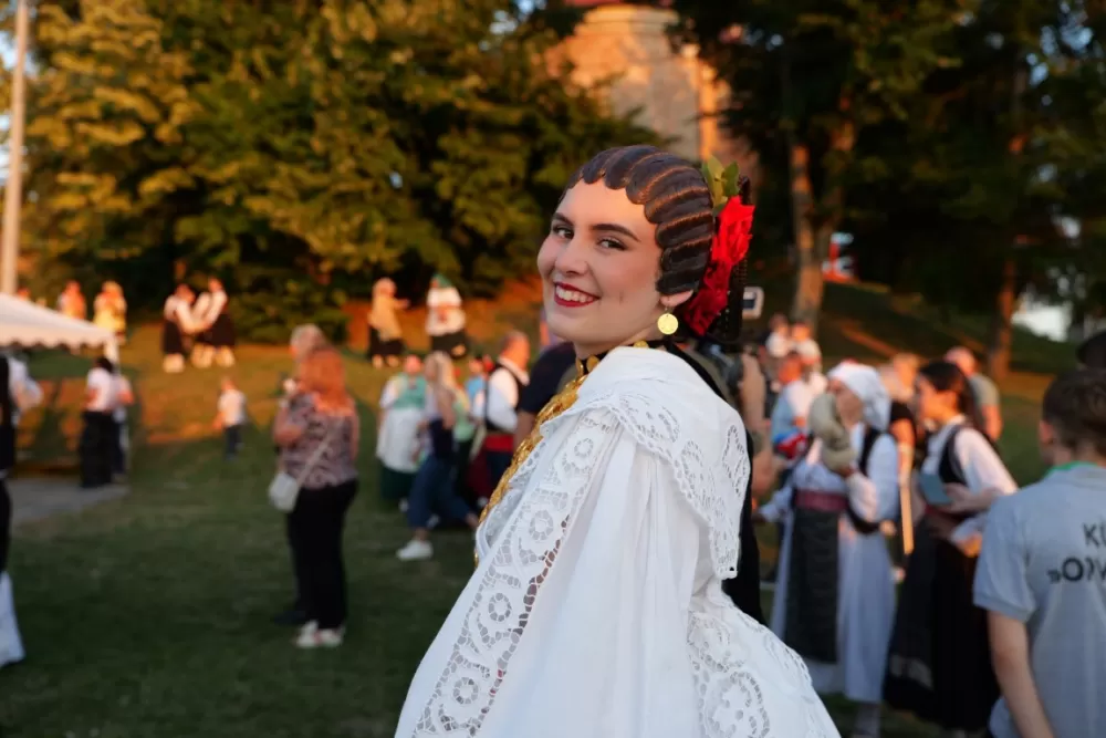 Odvoračka sela pokazuju i dokazuju kako se čuva tradicija: Uz KUD-ove, Branka Polića, Žeteoce i četiri dive fešta do jutarnjih sati