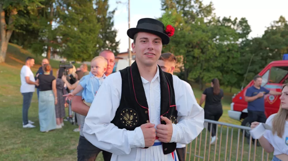 Odvoračka sela pokazuju i dokazuju kako se čuva tradicija: Uz KUD-ove, Branka Polića, Žeteoce i četiri dive fešta do jutarnjih sati