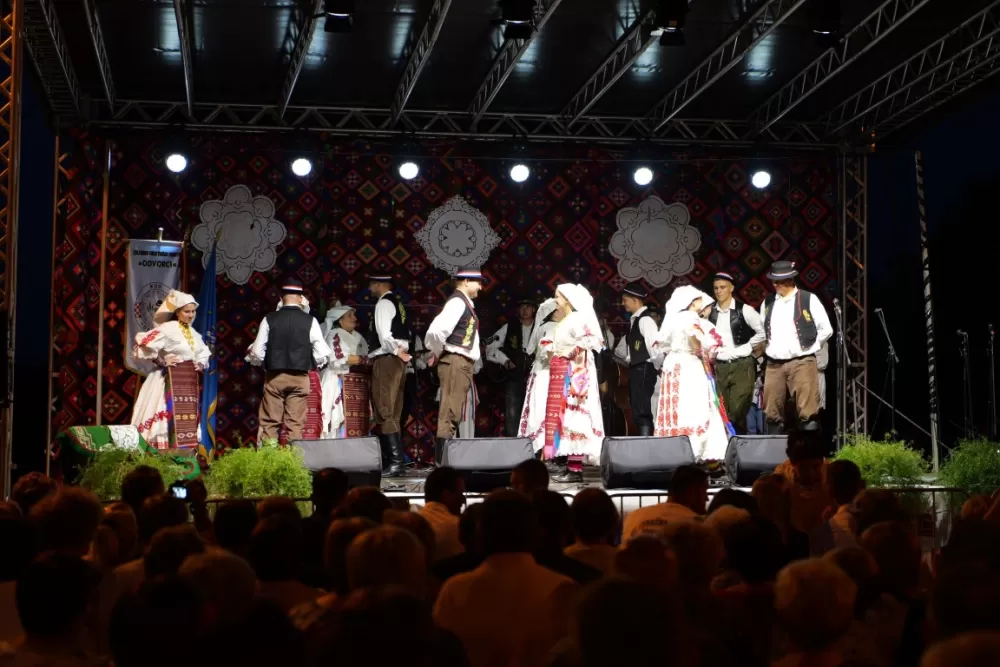 Odvoračka sela pokazuju i dokazuju kako se čuva tradicija: Uz KUD-ove, Branka Polića, Žeteoce i četiri dive fešta do jutarnjih sati
