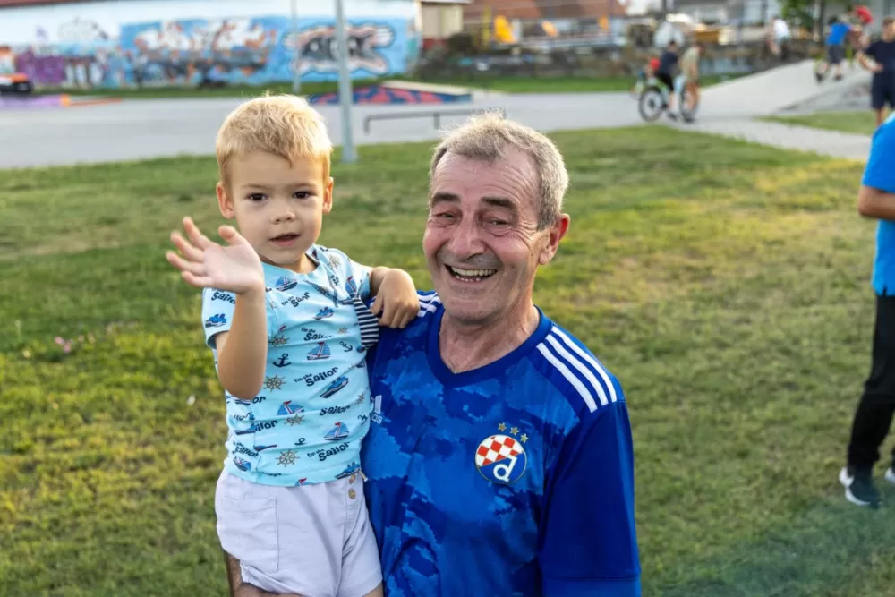 [FOTO] Održan memorijalni turnir na rekreacijskom centru u Požegi: Sjećanje na veterane malog nogometa