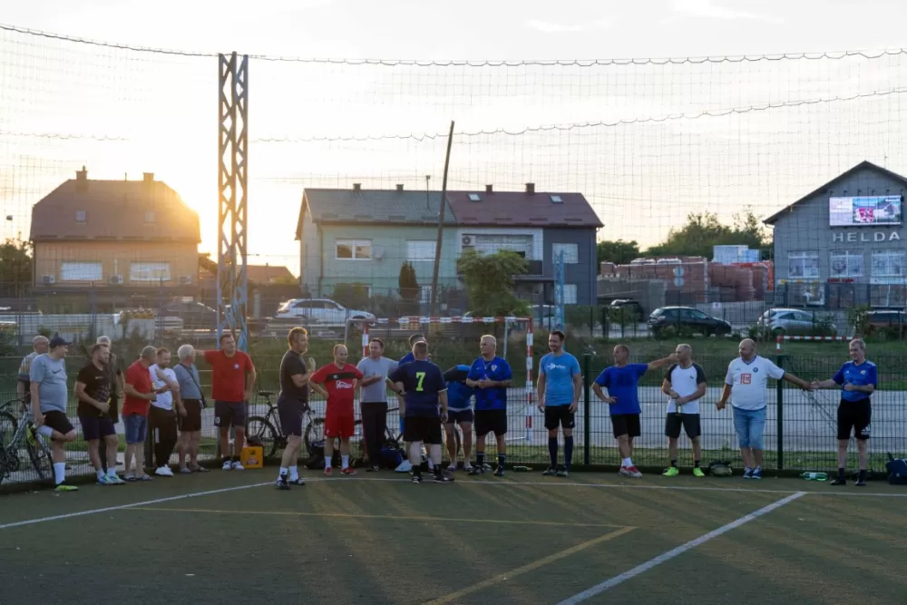 [FOTO] Održan memorijalni turnir na rekreacijskom centru u Požegi: Sjećanje na veterane malog nogometa