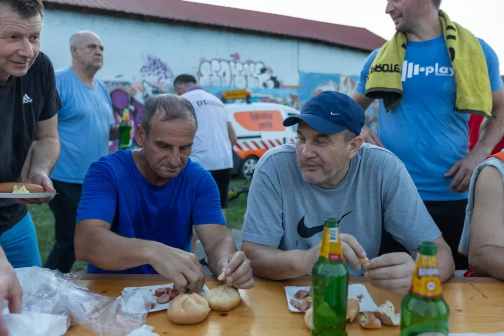 [FOTO] Održan memorijalni turnir na rekreacijskom centru u Požegi: Sjećanje na veterane malog nogometa