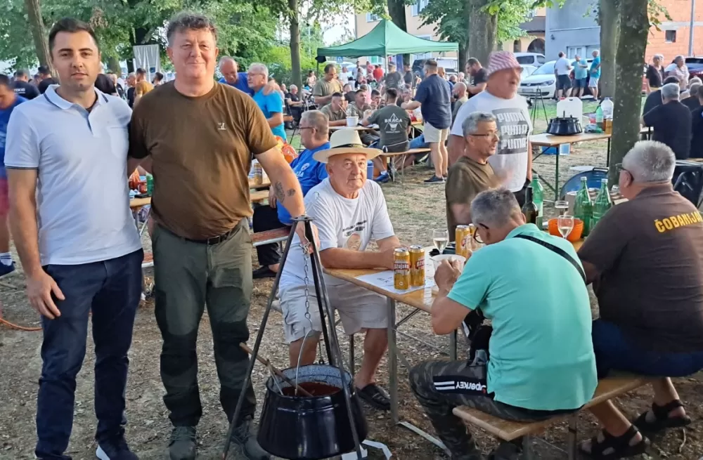Na Kopaničkoj čobanijadi 62 ekipe: Pobjednici ʼZalutali putniciʼ iz Bošnjaka