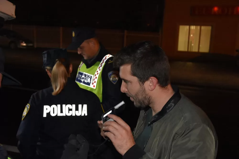 SB Online | Jedan 2,07, drugi 2,58, a treći 1,90 promila alkohola u krvi 