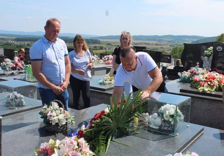 Ovogodišnji pobjednik ekipa „Keramika Roby“ iz Pleternice