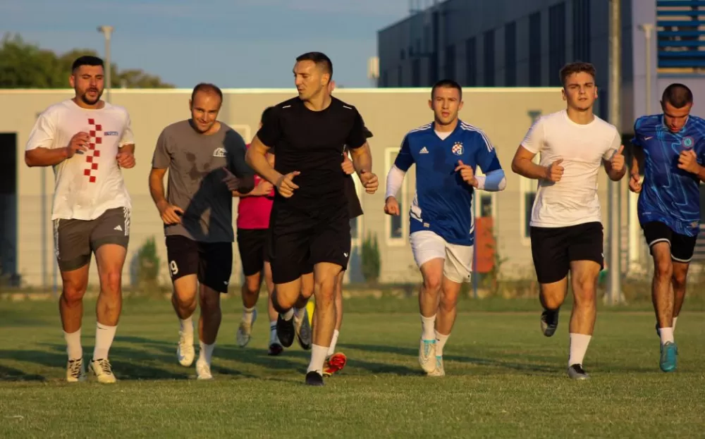 SB Online | Nogometaši Amatera u pripremama za novu sezonu u 1. ŽNL